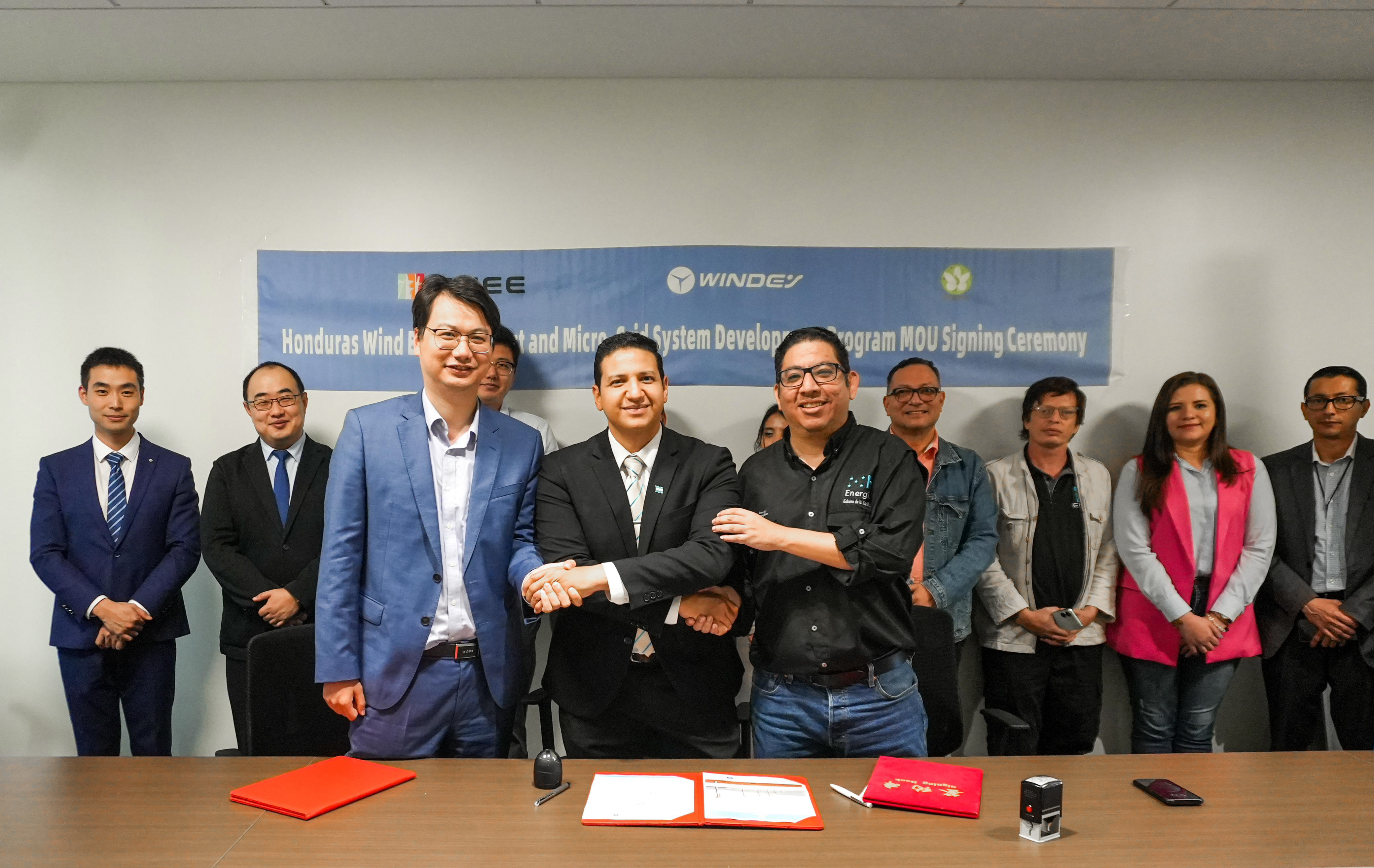 建交首个！腾龙国际平台股份与洪都拉斯签署新能源相助体贴备忘录